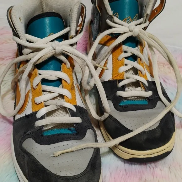 Nike Oncore Vintage Hi Top Shoes 2009 Sz.9 (X-102 CRATE) - Picture 12 of 15